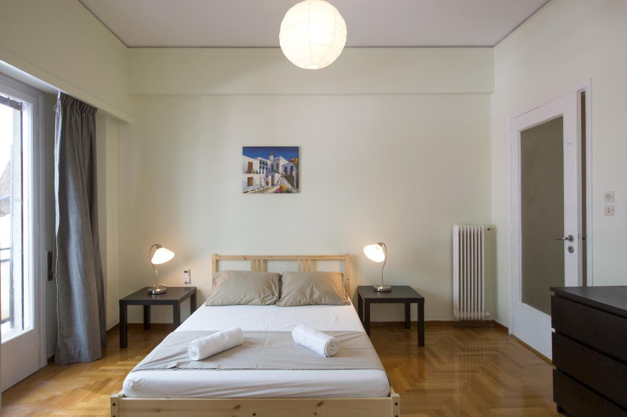 Апартаменты Athenian Cool In The Middle Of Everything! Экстерьер фото